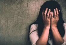 మైనర్ బాలికలను వదలని నాయకులు